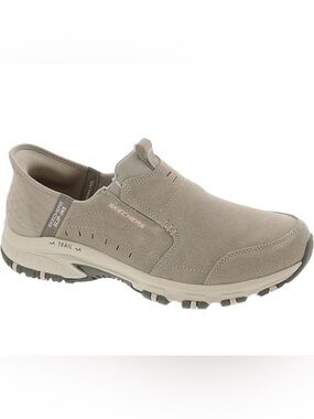 Sketchers Hillcrest Sunapee Slip-on suede women’s trail shoe, 9.5M